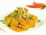 bi-ngo-xao-thit-b&amp;.jpg